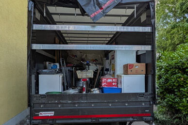 Tag -1 &ndash; LKW beladen 